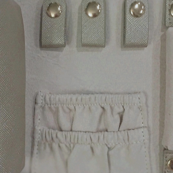 Palmer Travel Jewelry Roll, Organizer In Light Gold. NWOT. - Picture 7 of 10